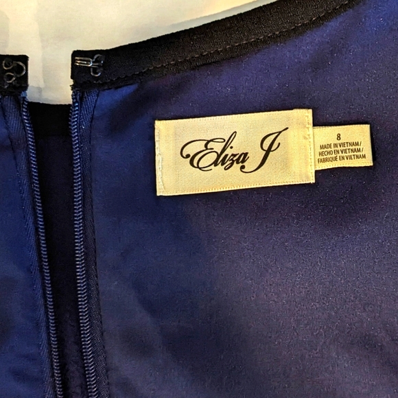 Eliza J Flounce Sleeve A-Line Dress , Size 8 - Picture 3 of 4